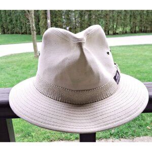 Panama Jack Medium Beige Canvas Safari Hat With Ventilation Eyelets & Adjustable